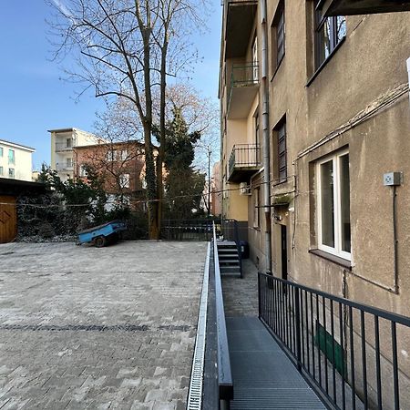 Revesen Premium Apartments Krakow Bagian luar foto