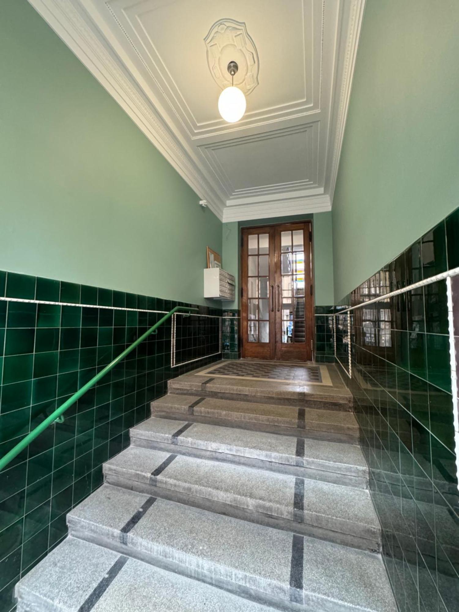 Revesen Premium Apartments Krakow Bagian luar foto