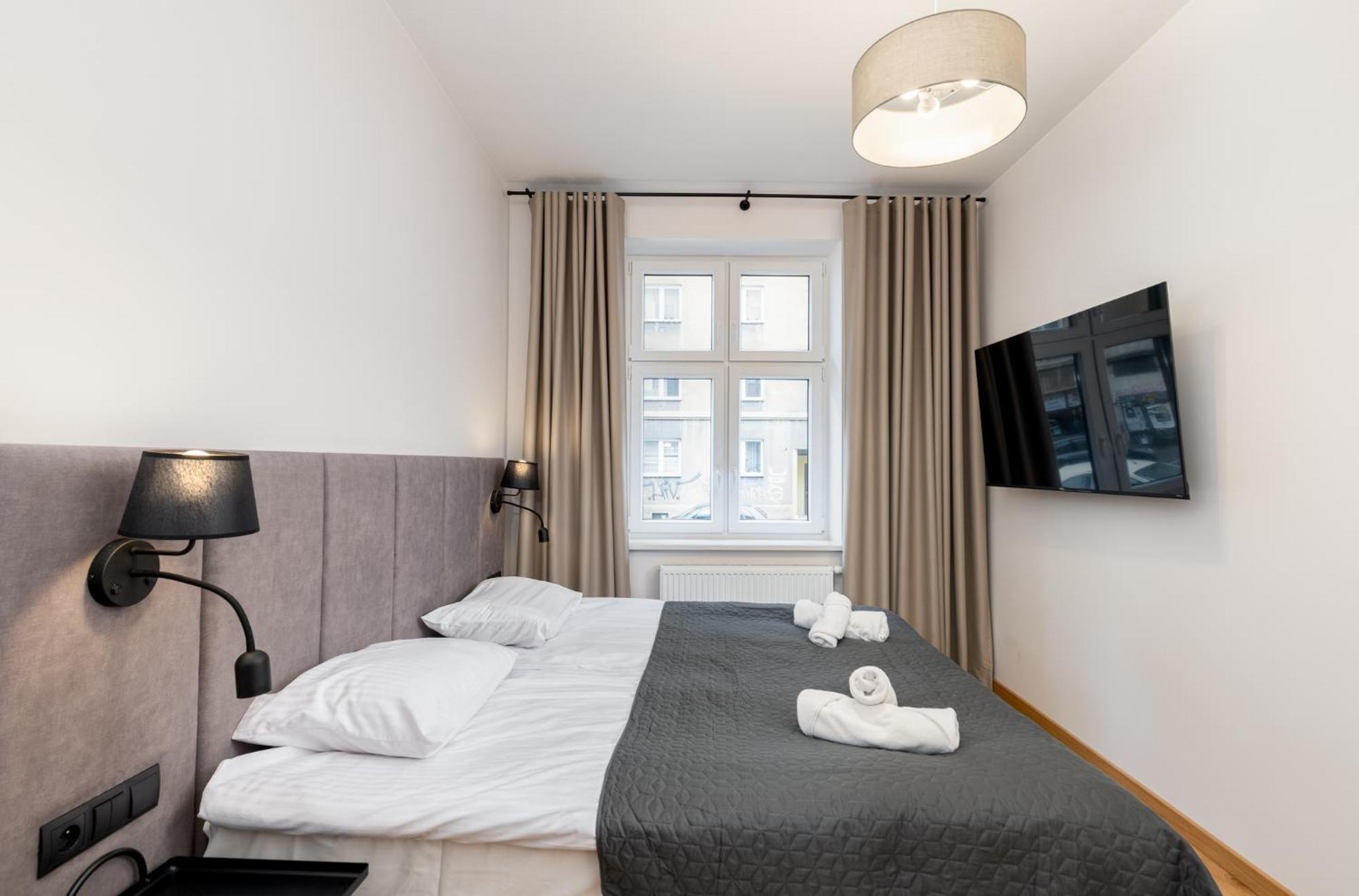 Revesen Premium Apartments Krakow Bagian luar foto
