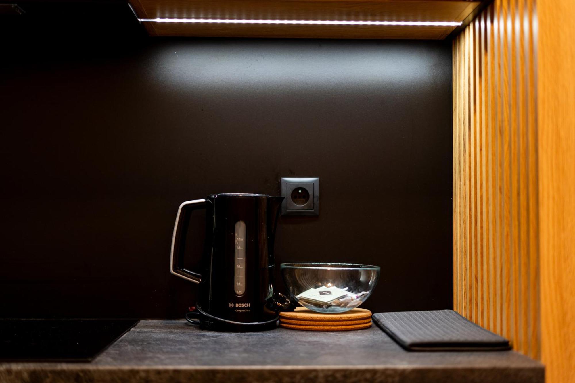 Revesen Premium Apartments Krakow Bagian luar foto